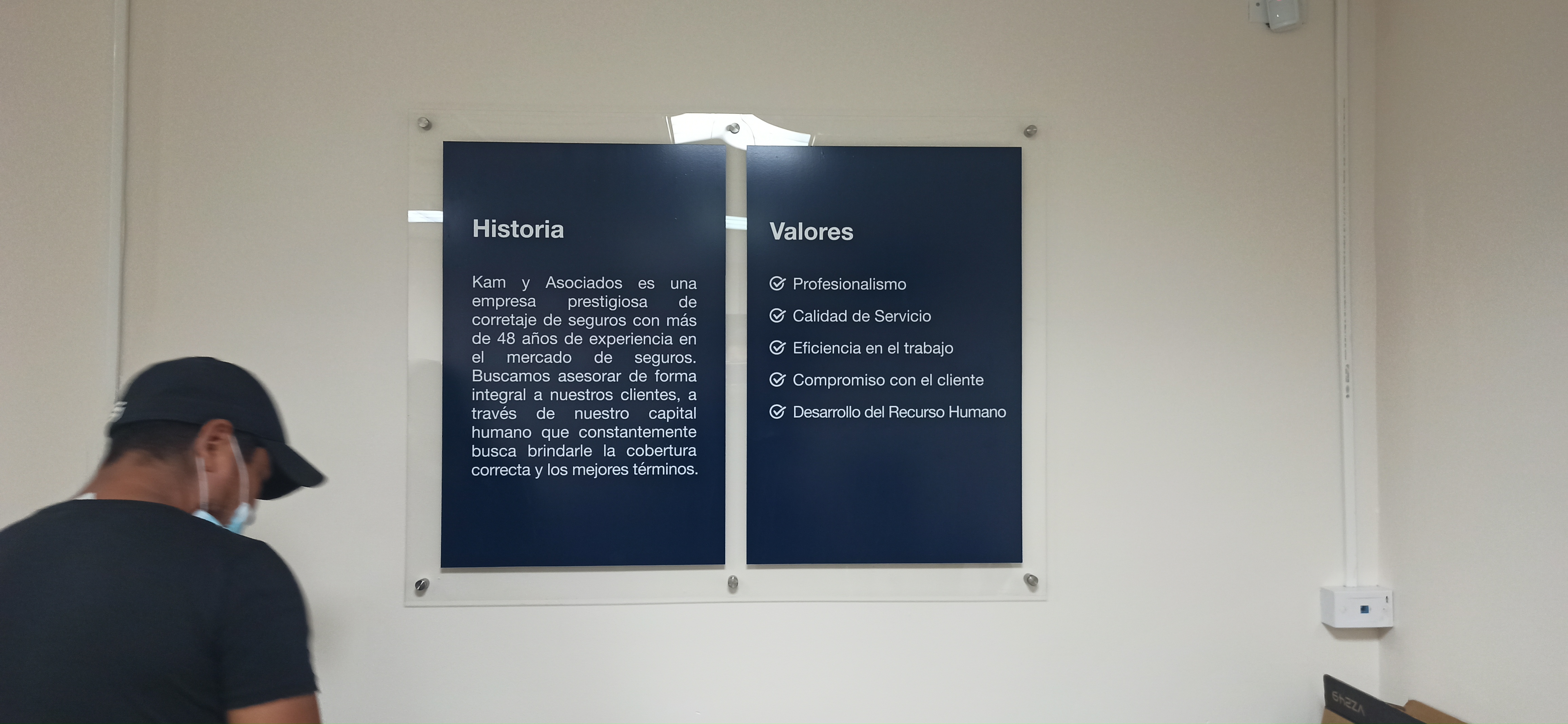 Letreros en acrílico